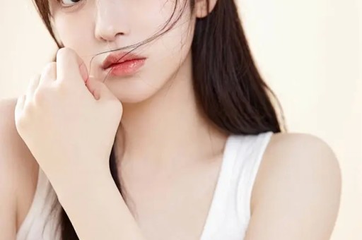娱乐圈再曝大瓜顶流男艺人搞大女粉丝肚子肖战蔡徐坤疑似躺枪